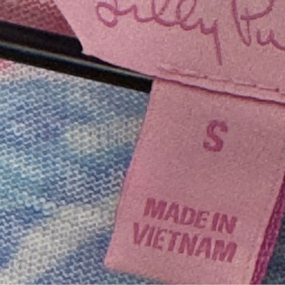 Lilly Pulitzer Pink and Blue Short Sleeve Tee - Picture 3 of 4